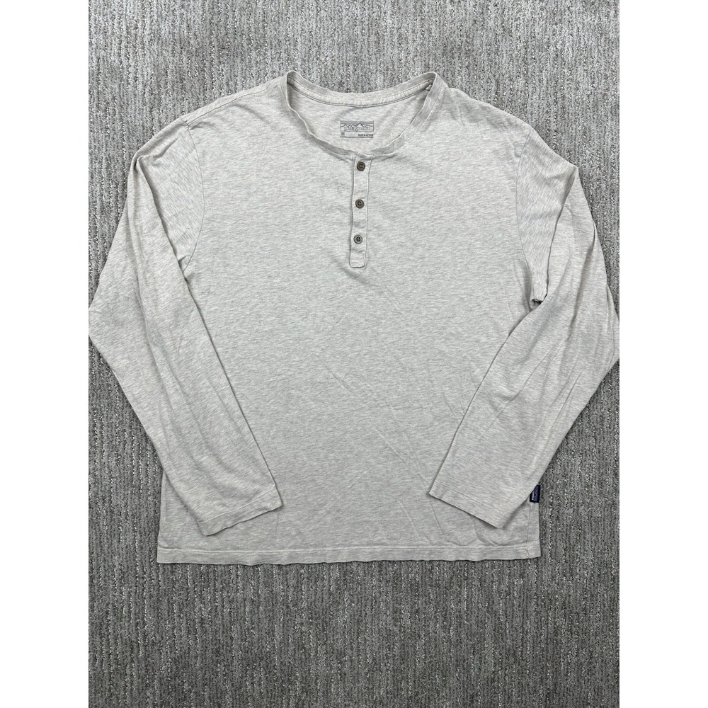 Patagonia Shirt Mens Medium Beige Long Sleeve Henley Tagless Jersey Tee